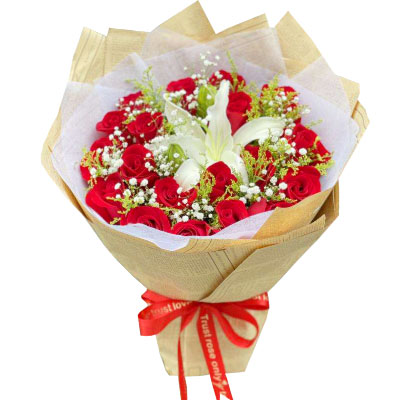 衡水19朵红玫瑰1支百合，永恒之美
